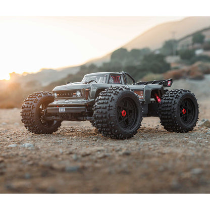 ARRMA 1/10 OUTCAST 4S 4X4 RTR Brushless Stunt Truck