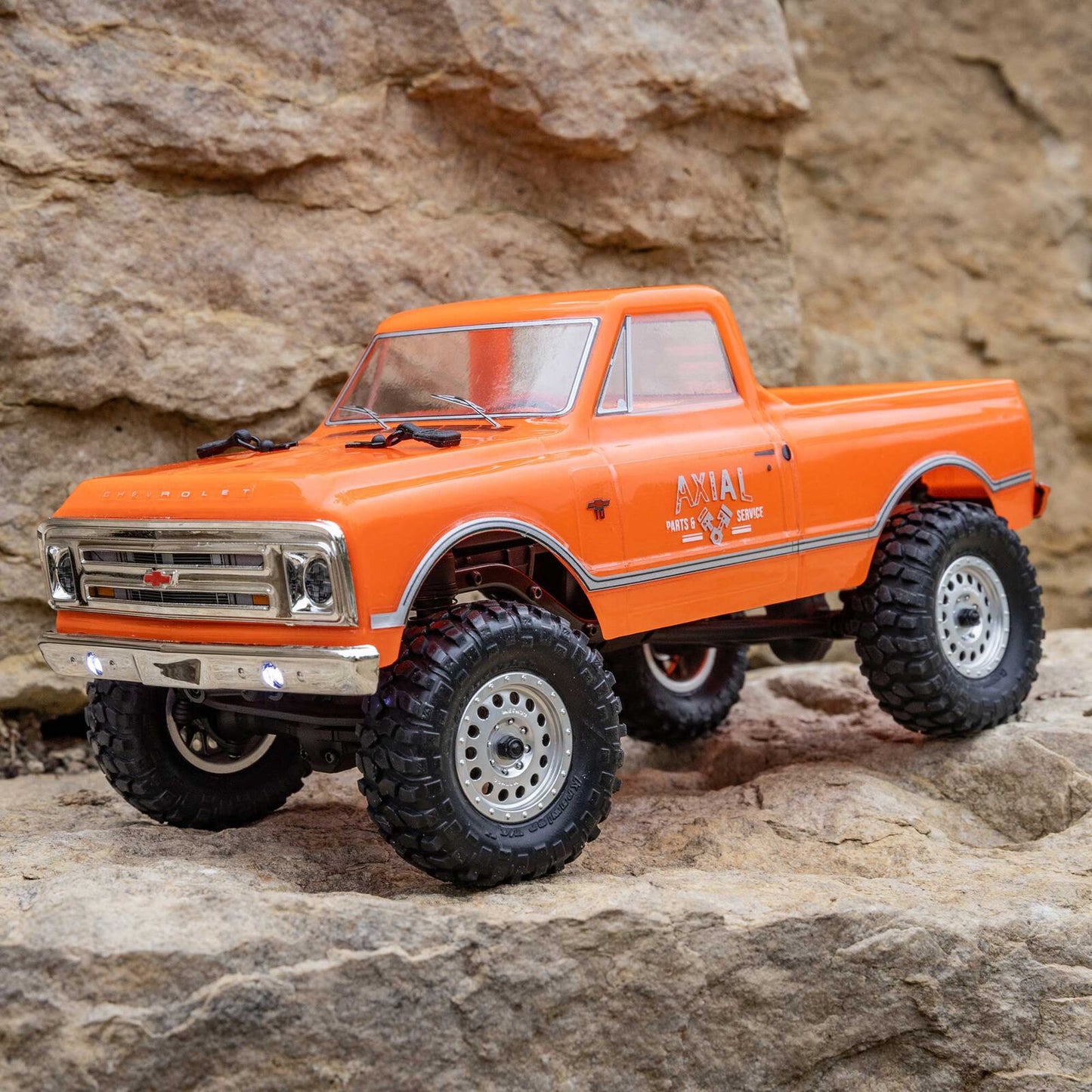 Axial 1/24 SCX24 Dodge Power Wagon 4X4 RTR Brushed Rock Crawler (Battery & Charger Included)