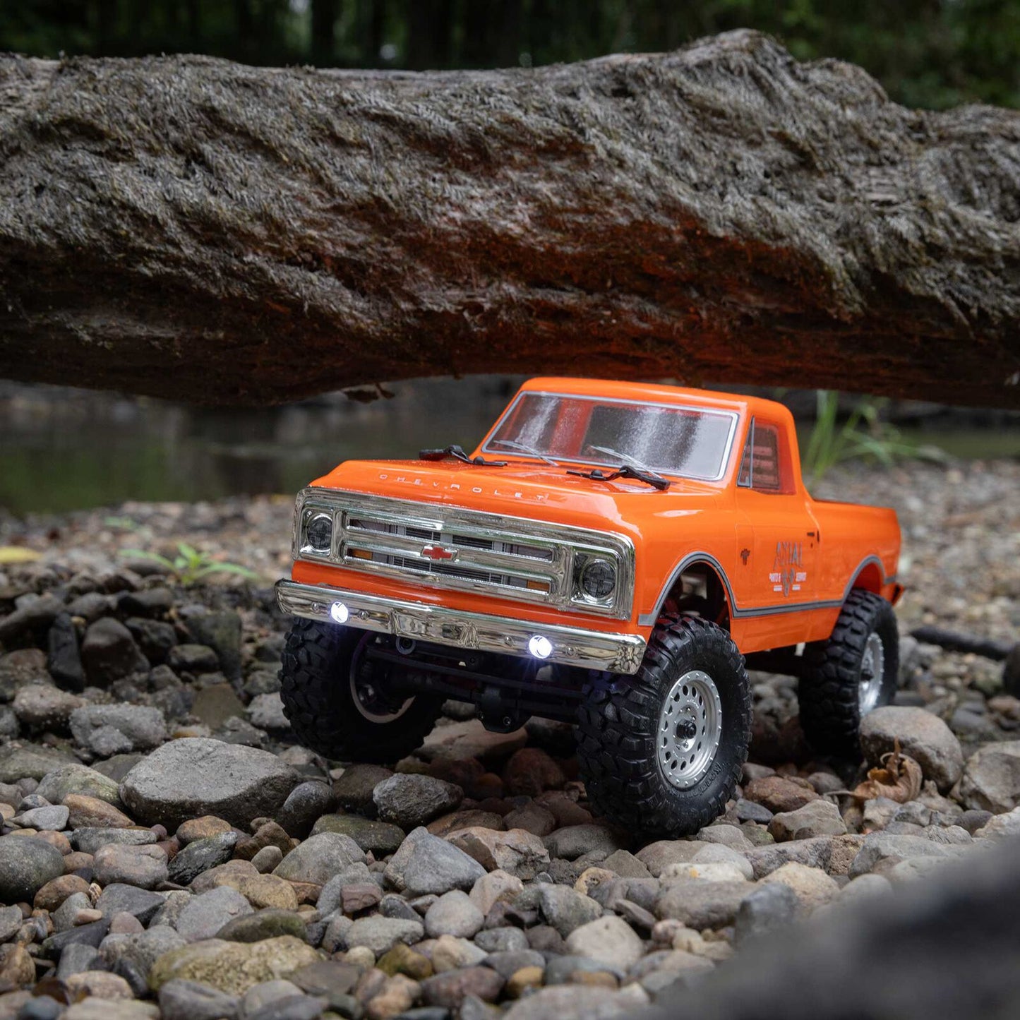 Axial 1/24 SCX24 Dodge Power Wagon 4X4 RTR Brushed Rock Crawler (Battery & Charger Included)