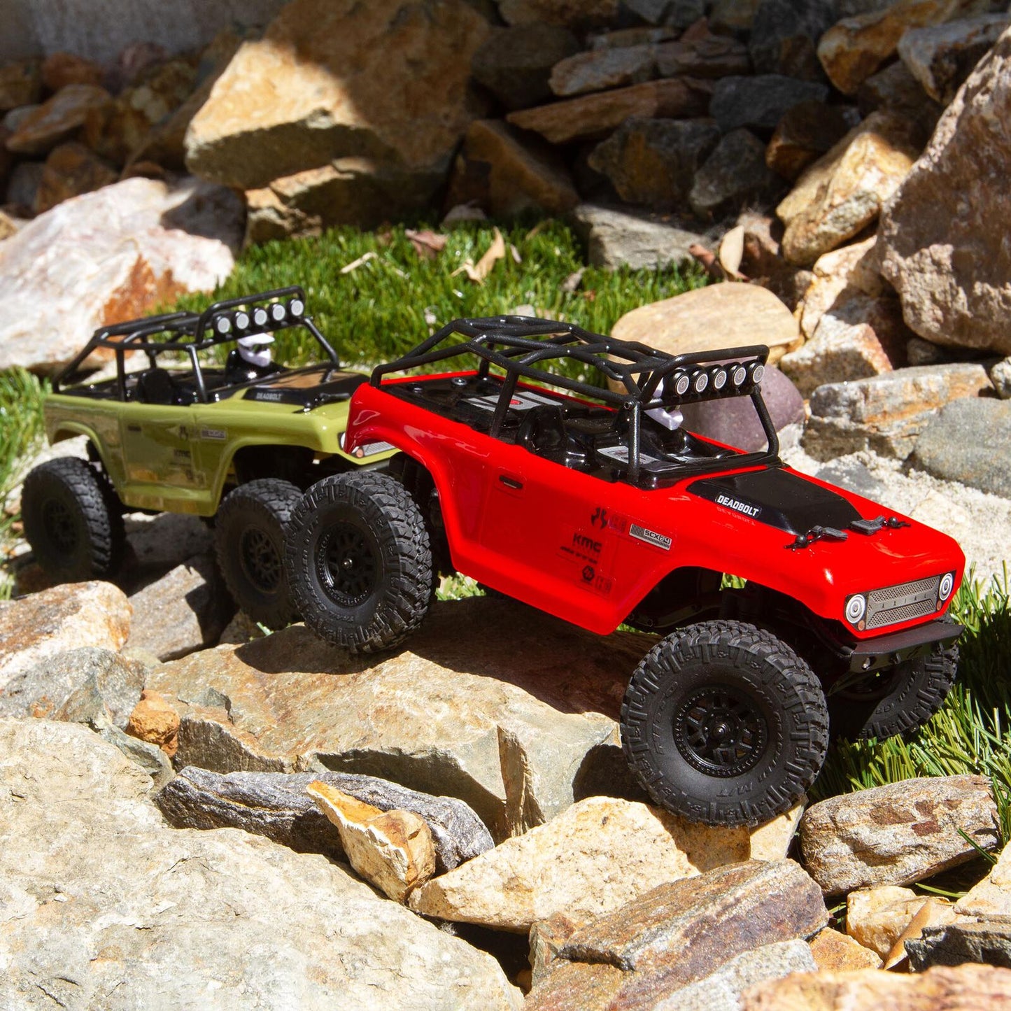 Axial 1/24 SCX24 Deadbolt 4WD Rock Crawler Brushed (Battery & Charger Included)