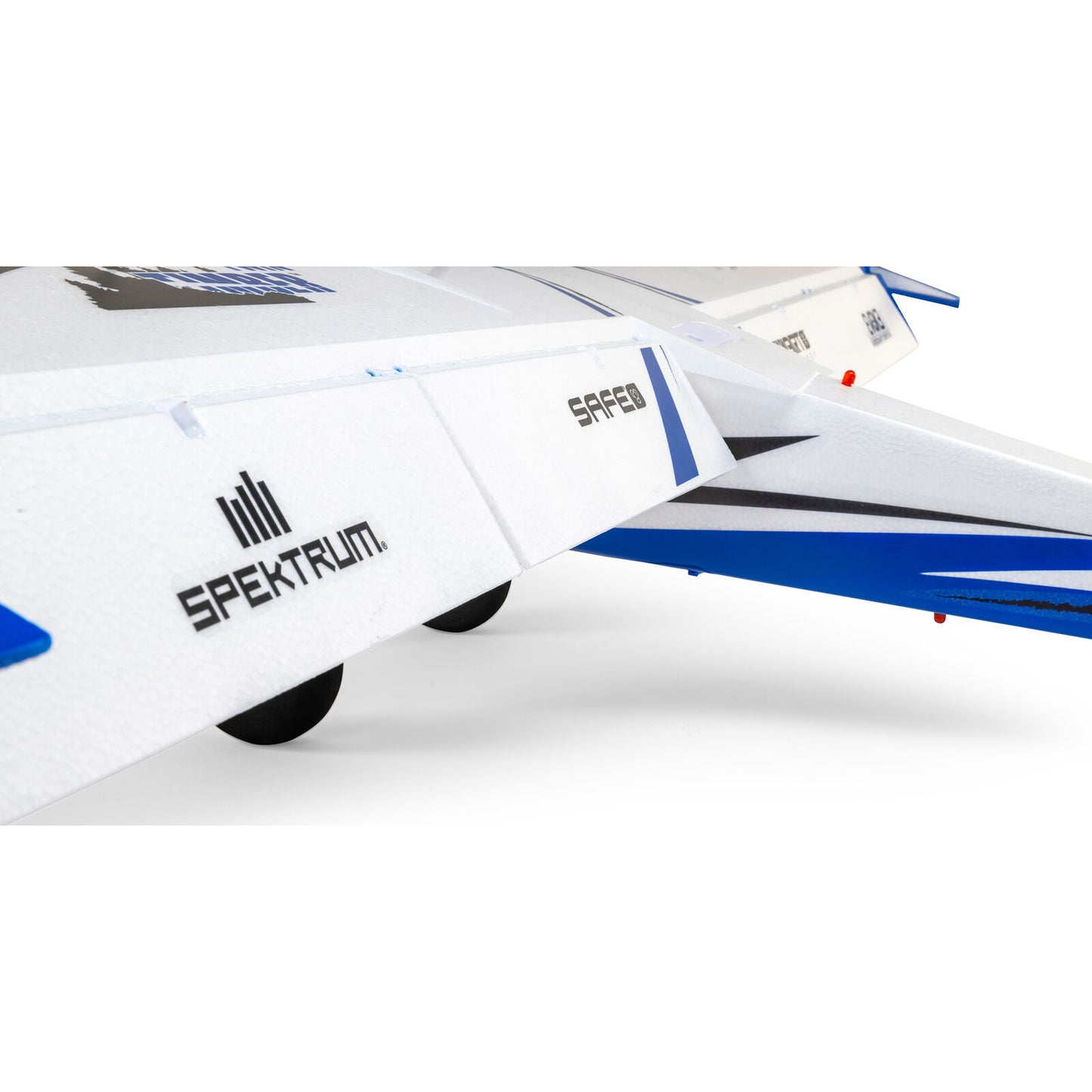 E-flite Twin Timber 1.6m BNF Basic with AS3X and SAFE Select